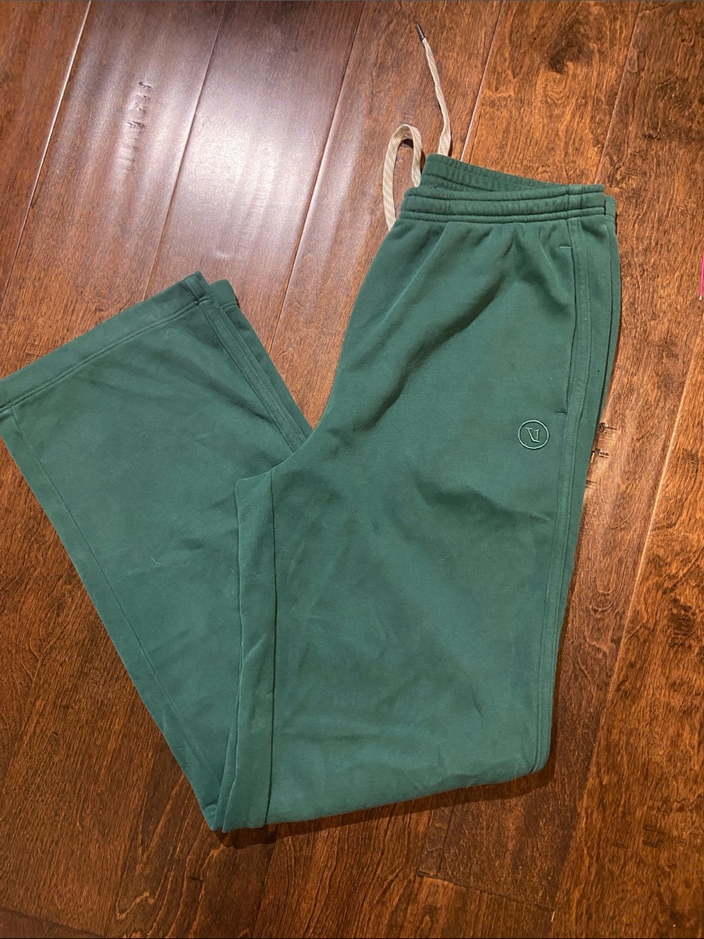 Vuori Deep Green Wide-Leg Track Pants in Viridian, Size S